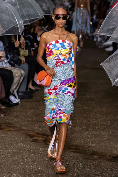 Look 51